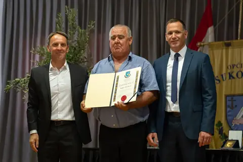 Obiježavanje Dana Općine i Dana obrane (3/16)