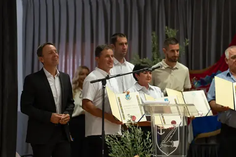 Obiježavanje Dana Općine i Dana obrane (8/16)